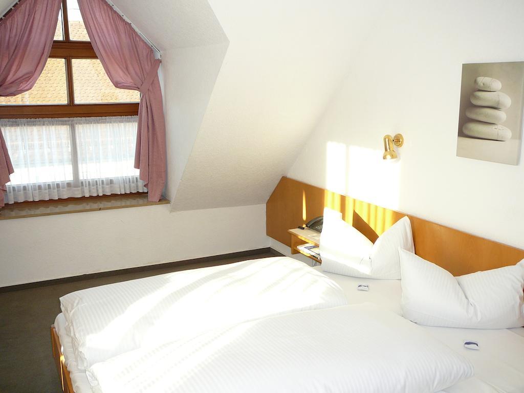 נוי-אולם Hotel Garni Schmid חדר תמונה